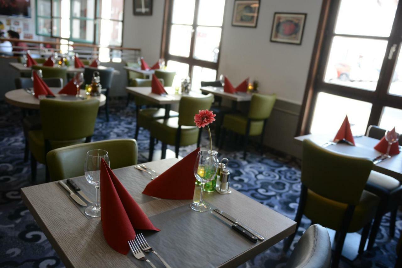 Hotel Cathedrale 3*